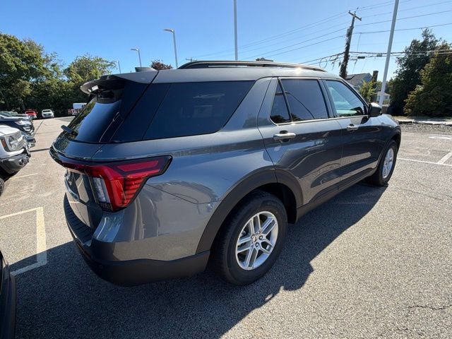 New 2027 Ford Explorer Active w/ Active Comfort Package AWD/4WD image 3
