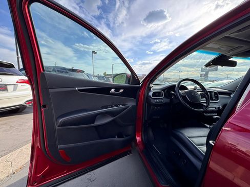 Used 2020 Kia Sorento EX image 10