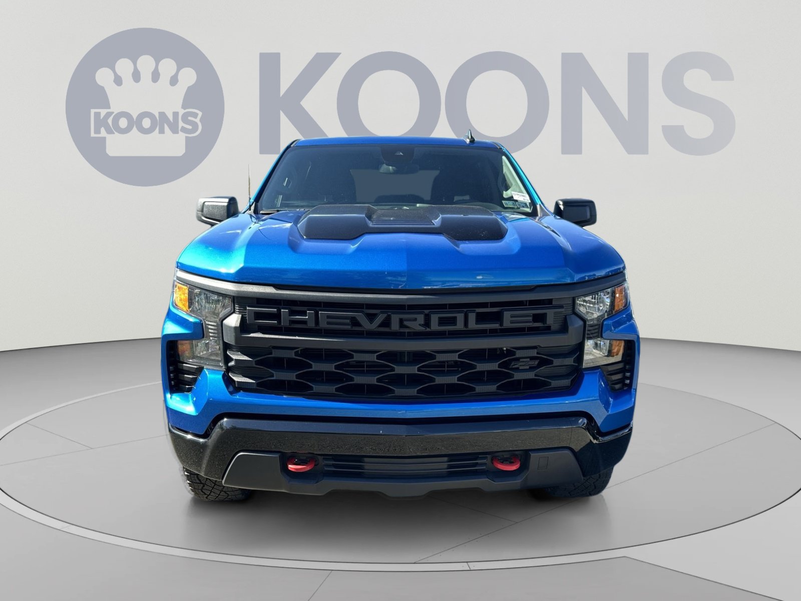 Used 2023 Chevrolet Silverado 1500 Custom Trail Boss w/ LPO, Dark Essentials Package AWD/4WD image 4