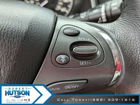 Used 2020 Nissan Murano SV image 18