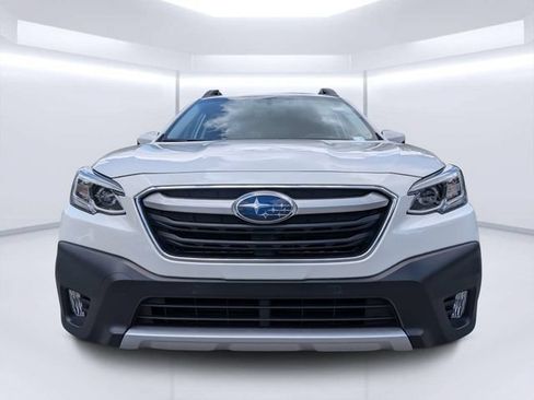 Used 2022 Subaru Outback Limited AWD/4WD image 8