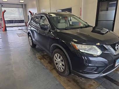 Used 2016 Nissan Rogue S w/ Appearance Package
