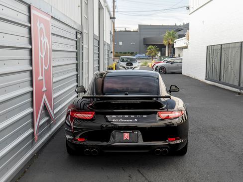 Used 2012 Porsche 911 Carrera S image 40