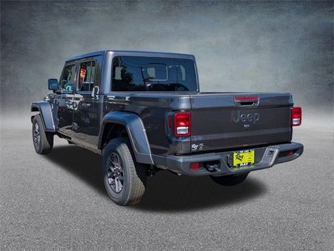 New 2025 Jeep Gladiator Sport image 6