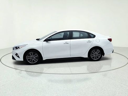 Certified 2024 Kia Forte GT-Line FWD image 2