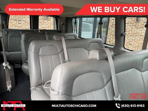 Used 2015 Chevrolet Express 3500 LS RWD image 17