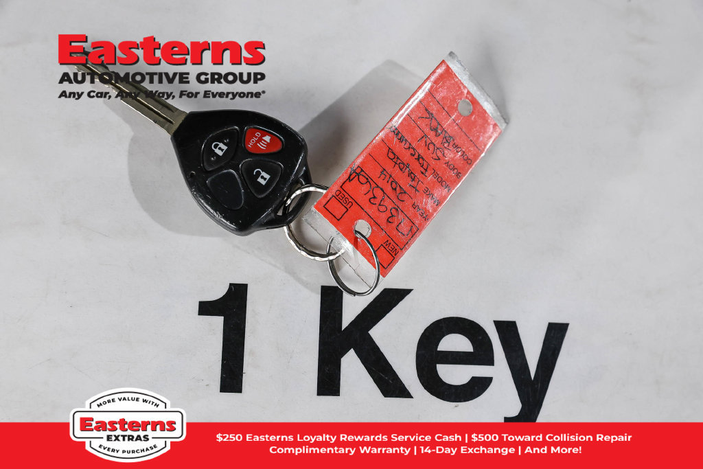 Used 2014 Toyota 4Runner SR5 AWD/4WD image 26