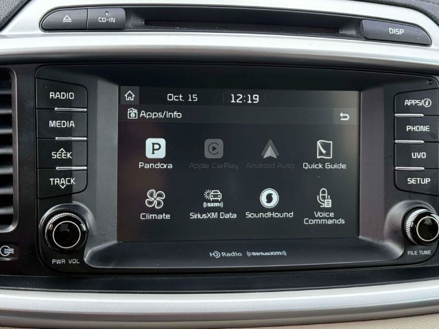 Used 2018 Kia Sorento FWD image 25