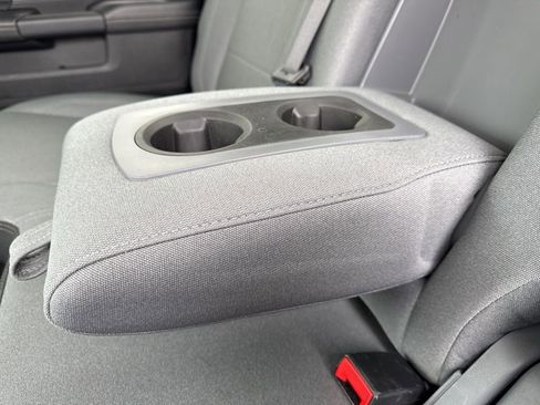 Used 2024 RAM 2500 Big Horn w/ Bed Utility Group image 19