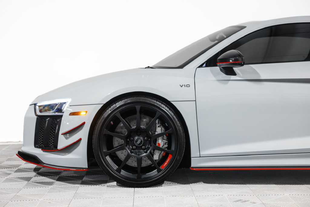 Used 2018 Audi R8 V10 plus w/ Full Leather Package AWD/4WD image 15