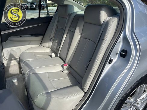 Used 2012 INFINITI G25 Journey image 14