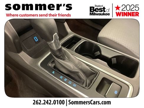 Used 2017 Ford Escape SE w/ Equipment Group 201A FWD image 20