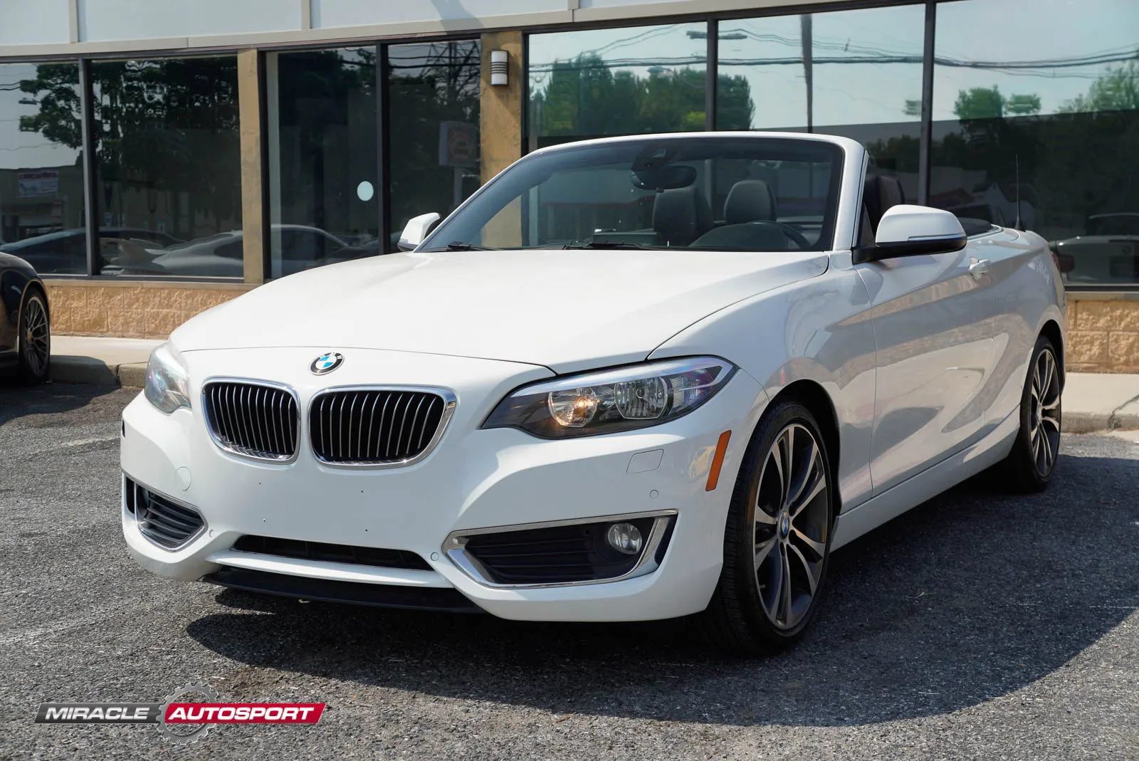 Used 2017 BMW 230i xDrive Convertible AWD/4WD image 2