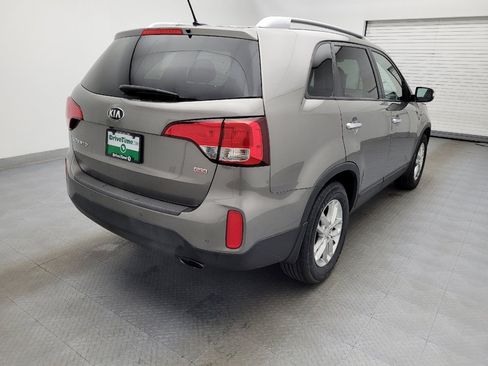 Used 2014 Kia Sorento LX w/ LX V6 Convenience Package FWD image 9