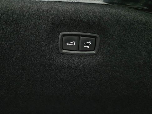 Used 2020 Porsche Taycan 4S AWD/4WD image 45