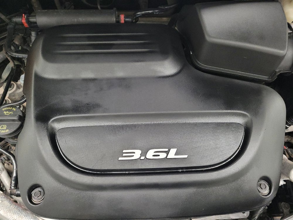 Used 2018 Chrysler Pacifica Touring-L FWD image 30