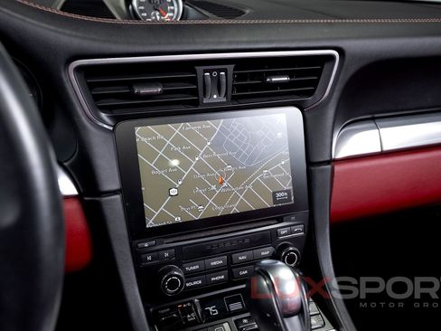 Used 2017 Porsche 911 Targa 4S image 42