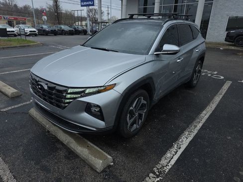 Used 2024 Hyundai Tucson Limited image 1
