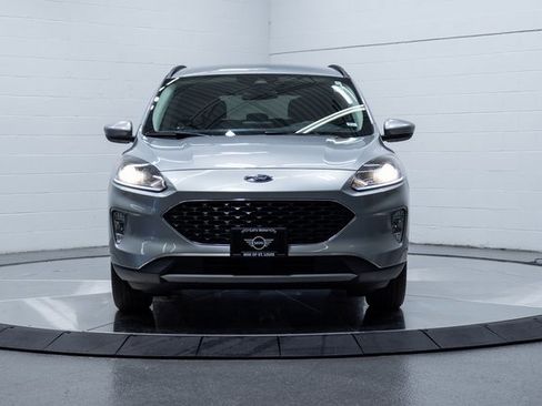 Used 2022 Ford Escape SEL image 5