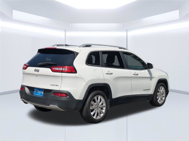 Used 2017 Jeep Cherokee Limited FWD image 6