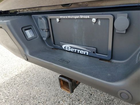 Used 2019 Ford F150 XLT w/ Equipment Group 302A Luxury image 10