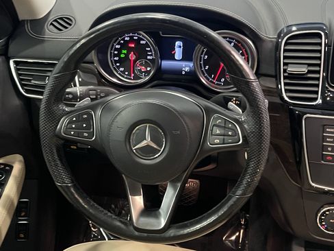 Used 2019 Mercedes-Benz GLS 450 4MATIC image 19
