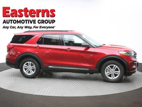 Used 2021 Ford Explorer XLT image 46