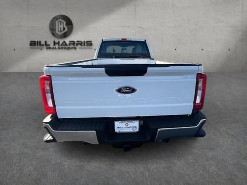 Used 2023 Ford F250 XL AWD/4WD image 6