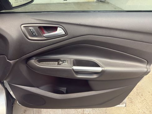 Used 2014 Ford Escape Titanium FWD image 22