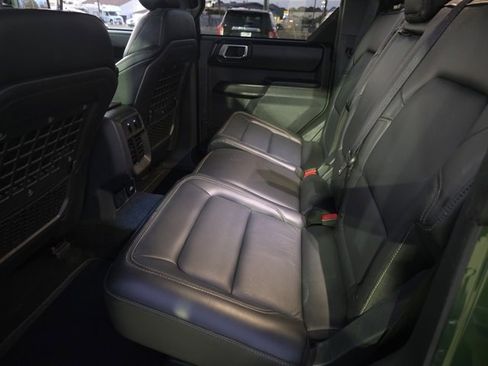 Certified 2025 Ford Bronco Badlands image 15