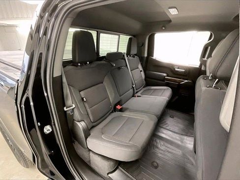 Used 2020 GMC Sierra 1500 Elevation w/ Elevation Value Package image 18