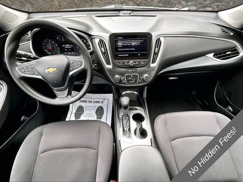 Used 2022 Chevrolet Malibu LS w/ Driver Confidence Package II FWD image 13