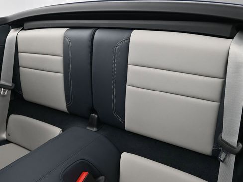 Certified 2024 Porsche 911 Carrera image 6