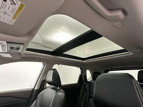 Certified 2023 Nissan Rogue SV w/ SV Premium Package AWD/4WD image 19
