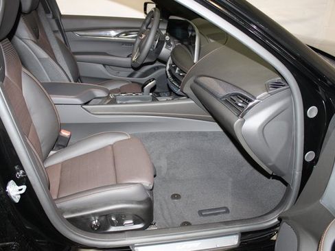 Used 2025 Cadillac CT5 V image 14
