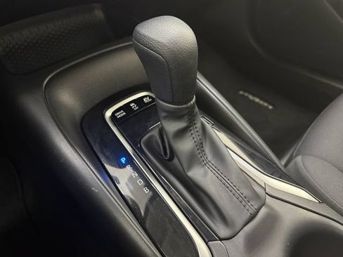 Used 2024 Toyota Corolla LE FWD image 18