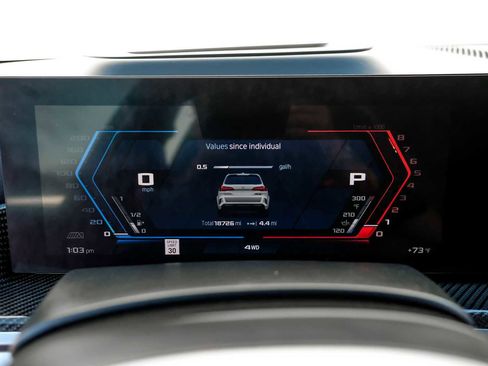 Used 2025 BMW X5 M Competition w/ Executive Package image 19