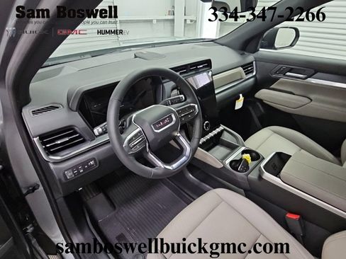New 2026 GMC Terrain Elevation w/ Elevation Premium Package AWD/4WD image 11