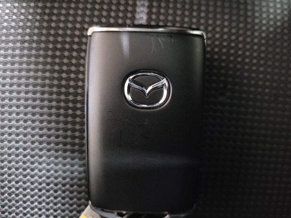 Used 2021 MAZDA CX-30 FWD 2.5 S image 32