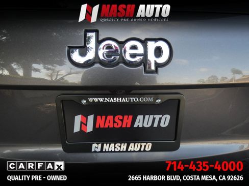 Used 2019 Jeep Grand Cherokee Laredo w/ 18" Wheel & 8.4" Radio Group RWD image 52