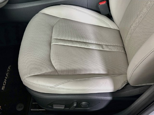 Used 2020 Hyundai Sonata Limited FWD image 25