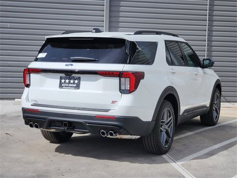 New 2026 Ford Explorer ST image 4
