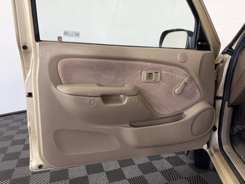 Used 2002 Toyota Tacoma 2WD Xtracab image 23