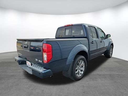 Used 2021 Nissan Frontier SV image 7