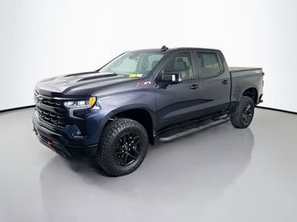 Used 2022 Chevrolet Silverado 1500 LT Trail Boss w/ Convenience Package II AWD/4WD video 3