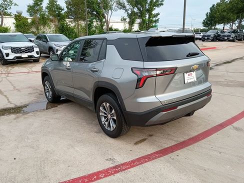 Used 2025 Chevrolet Equinox LT image 8
