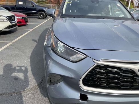 Used 2023 Toyota Highlander LE image 17