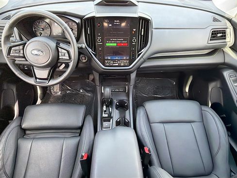 Used 2025 Subaru Ascent Bronze Edition AWD/4WD image 16
