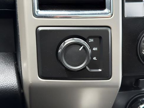 Used 2016 Ford F150 Lariat AWD/4WD image 7