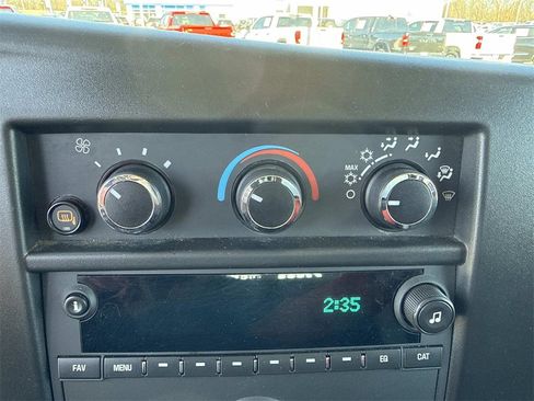 Used 2024 Chevrolet Express 2500 w/ Driver Convenience Package image 17